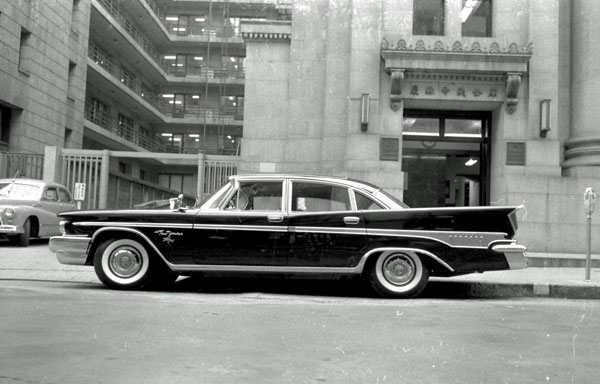 59-2b (031-21)b 1959 Chrysler NewYorker 4d.Sedanr　農林中央金庫.jpg